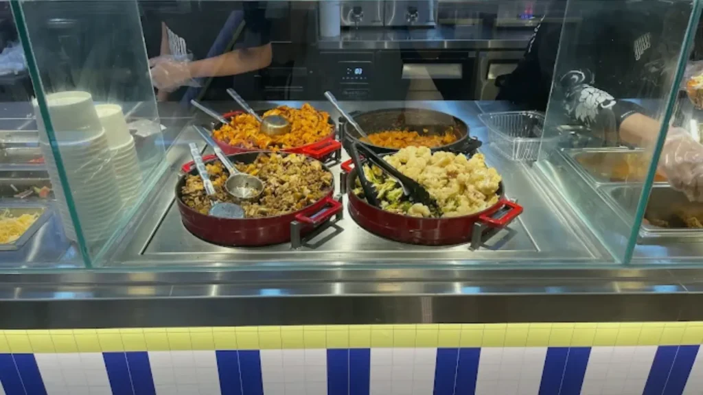 Dabba Street Sun Plaza: Menu, Reviews and Photos 3 dabba street sun plaza Photo